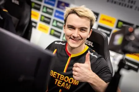 MieRo раскрыл секрет победы над Gaimin Gladiators в гранд-финале PGL Wallachia Season 5