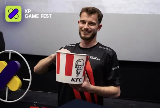 RigoN получил ведро крылышек KFC за MVP на турнире в Косово