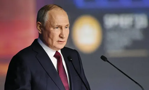 Путин поручил до конца июля придумать методы регулировки игр в России