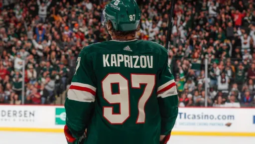 Кирилл Капризов, Никита Кучеров и Артемий Панарин вошли в топ игроков NHL 26