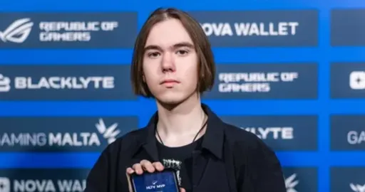Team Spirit заняла вторую строчку в рейтинге HLTV после победы на BLAST Bounty Fall 2025