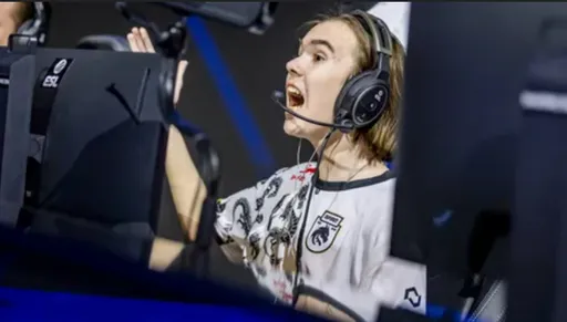 Первый матч на сцене в США – Spirit сыграет с MOUZ за выход в полуфинал BLAST.tv Austin Major 2025