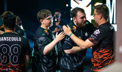 Team Spirit покинула топ-10 рейтинга HLTV