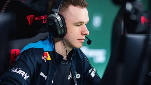 Interz объявил о поиске команды, игрок стал свободным агентом