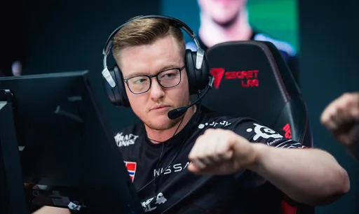 FaZe Clan одолела Inner Circle на ESL Pro League Season 22