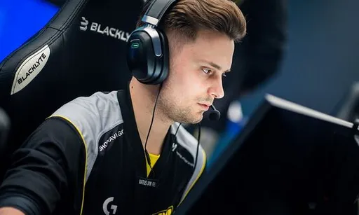 iM попал в список лучших игроков 2025 года по версии HLTV