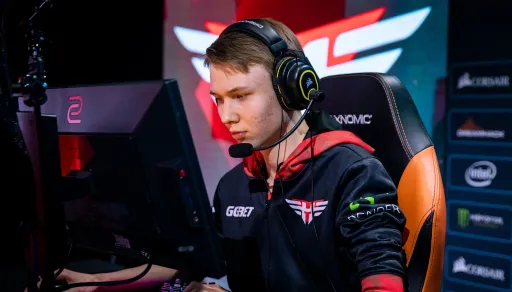 Heroic сыграет в плей-офф IEM Cologne 2023