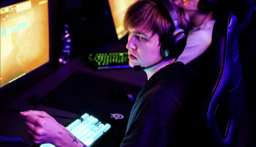 Ax1Le и nafany с ArtFr0st сыграют в одной команде на ESL Pro League S24