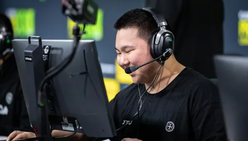 Frontales о BLAST Bounty: хочется еще раз сыграть так же, как в первой стадии ESL Pro League