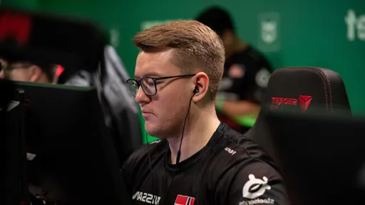Rain высказался о поражении FaZe от MOUZ на RMR-турнире для Европы