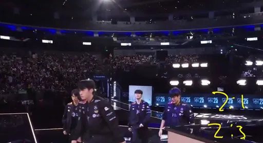 T1 сыграет с Top Esports за выход в финал 2025 World Championship