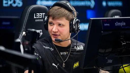 «Набираю форму, играют в CS2» – S1mple стримит более 14 часов на Twitch