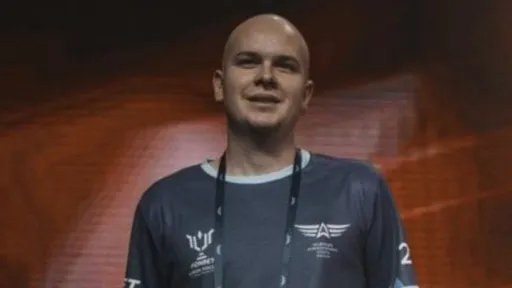 Российского чемпиона по Dota 2 и игрока HYDRA обманули на 590 тысяч рублей