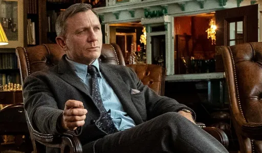 Сиквел «Достать ножи» вышел в онлайн-кинотеатре Netflix с русскими субтитрами