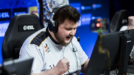 Snax занял первое место по количеству сыгранных карт на HLTV