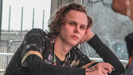 Dyrachyo умер от нейтралов на второй карте матча с LGD на The International 12