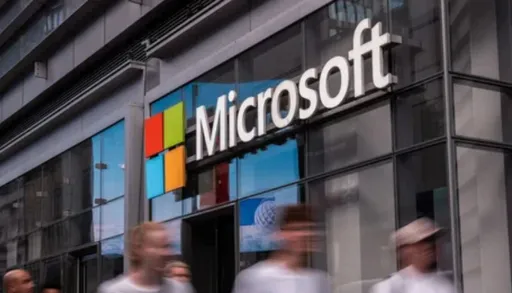 Microsoft перепишет весь код к 2030 году для работы с нейросетями
