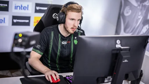 Falcons прошла во второй групповой этап DreamLeague Season 22