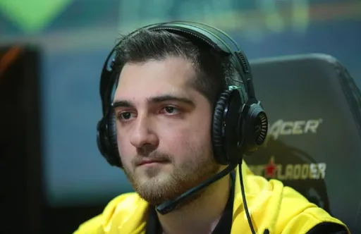 RodjER: вернулся с дикой мотивацией играть на про-сцене Dota 2