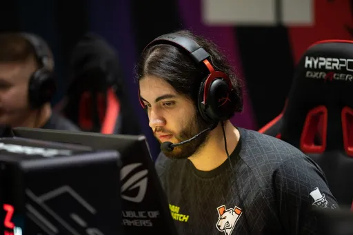 Virtus.pro выбила Sprout из ESL Pro League Season 15