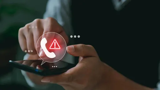В России началась блокировка звонков через WhatsApp* и Telegram
