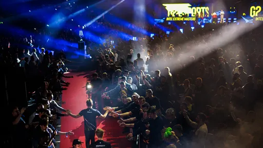 Клиент БЕТСИТИ выиграл 325 тысяч рублей, сделав две ставки на матч G2 – Vitality на Gamers8 2023