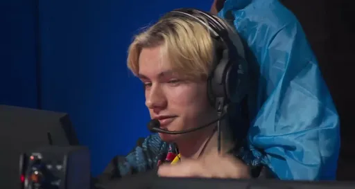 NaVi выбила NiP из BLAST Premier: Fall Final 2023