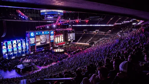 Valve перестала оплачивать тренерам команд поездку на RMR