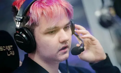 Yatoro: на керри сложнее поднимать MMR, чем на третьей позиции в Dota 2