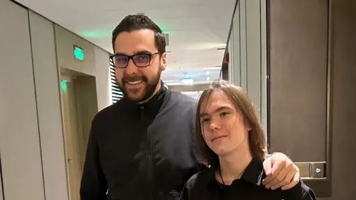 Valve убрала ник hally со стикера donk на StarLadder Budapest Major 2025