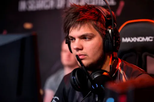Era покинул ростер Chicken Fighters и приостановил карьеру в Dota 2