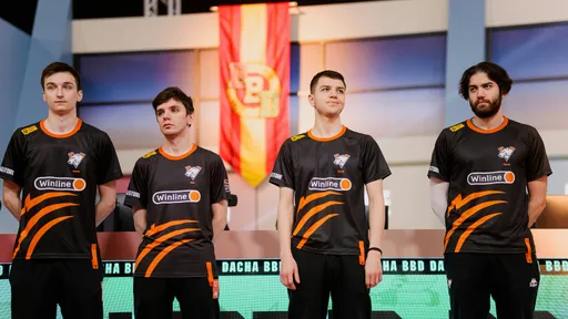 VP победила Spirit и вышла плей-офф BetBoom Dacha 2023