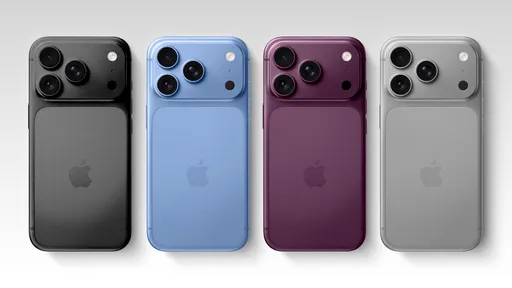 В сеть утекли возможные цены на iPhone 18 и складной iPhone Ultra