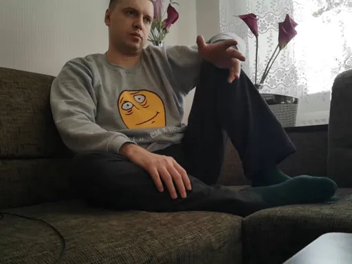 Папич будет стримить матч Outsiders — RNG на Trovo