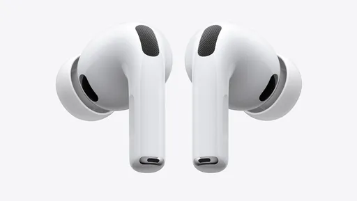 Apple не включила зарядный кабель в комплект AirPods Pro 3