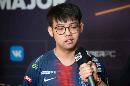Royal Never Give Up прошла на PGL Arlington Major 2022