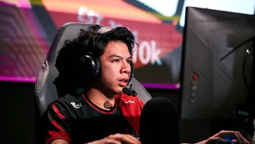 Оффлейнер BOOM Esports временно присоединился к Team Secret
