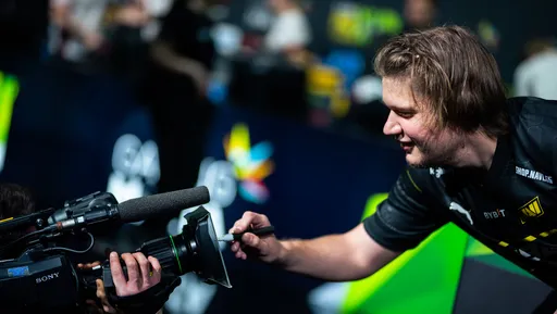 S1mple раскритиковал VP за замену KaiR0N- на RMR-турнире