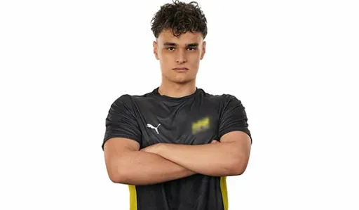 Fear получил блокировку от Valve во время матча в CS2