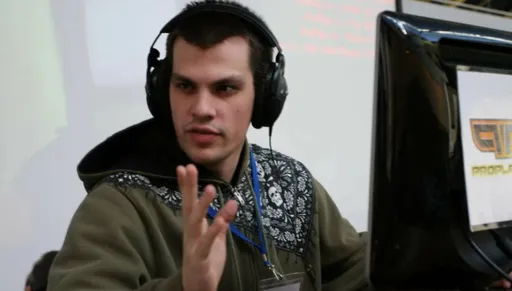 OverDrive: HLTV делает максимально скучный подкаст при огромной популярности