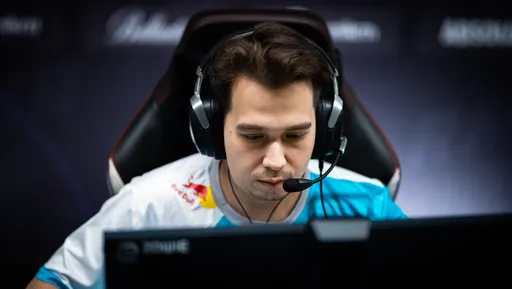 Cloud9 обыграла Eternal Fire в группе B на европейском RMR