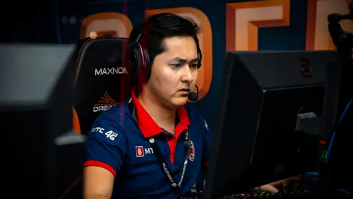 HObbit о вылете из EPL Season 15: FaZe просто разнесла нас