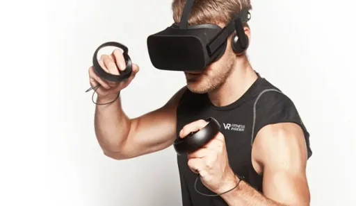 Ударили по цифре – в России впервые прошли соревнования по VR-боксу