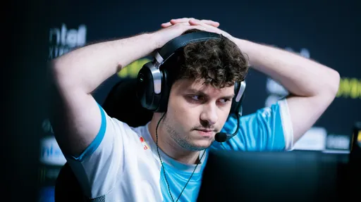 G2 и Cloud9 потеряли позиции в свежем рейтинге лучших команд от HLTV