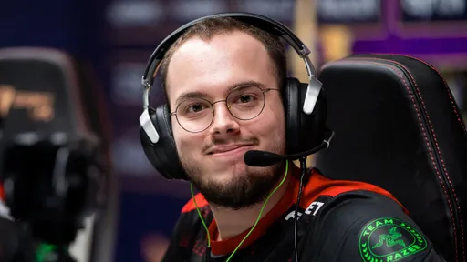 Team Spirit остановила MOUZ – donk в карте от выхода в полуфинал BLAST.tv Austin Major 2025