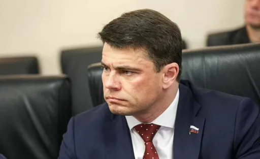 Депутат Боярский: владельцы иностранных мессенджеров помогают обкрадывать российский народ
