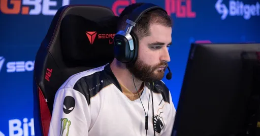 Вероятность ухода FalleN из FURIA на пенсию оценили в 11%