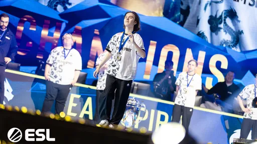 Клиент PARI поставил 500 000 рублей на разгромную победу Team Spirit над Virtus.pro