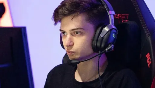 RAMZES666: Aurora нужно что-то с драфтами сделать, чтобы Mikoto поиграл в Dota 2