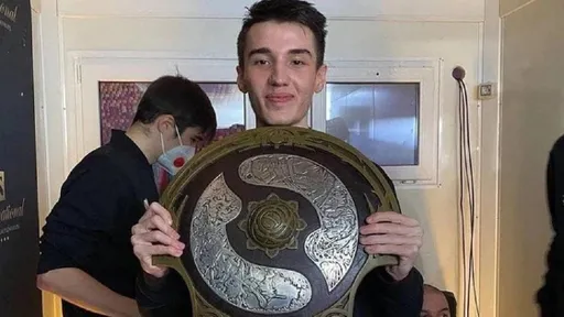 Collapse о Team Spirit: сыграли 13 пракков, к стартовым играм The Lima Major 2023 готовы